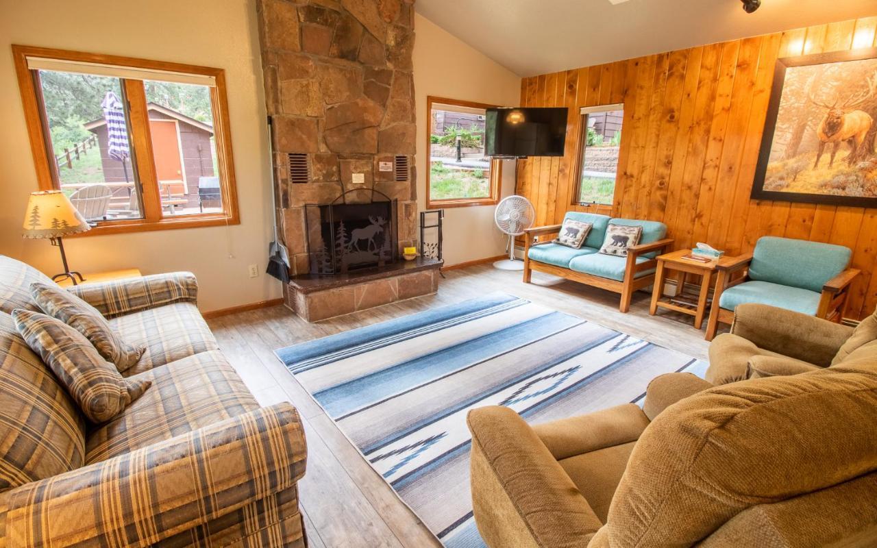 Mcgregor Mountain Lodge Estes Park Exterior photo