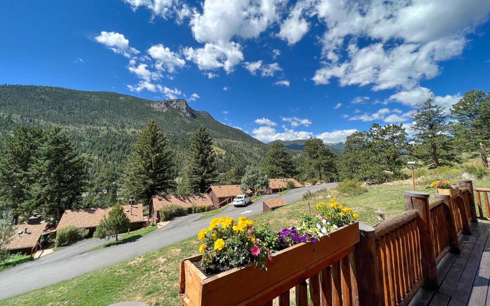 Mcgregor Mountain Lodge Estes Park Exterior photo